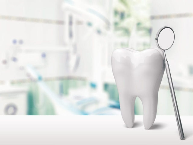 hygiene1 https://thewoodlandsdental.co.uk/wp-content/uploads/2021/07/hygiene1-640x480.jpg